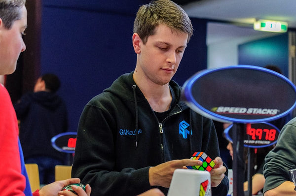 Feliks Zemdegs on the competiton